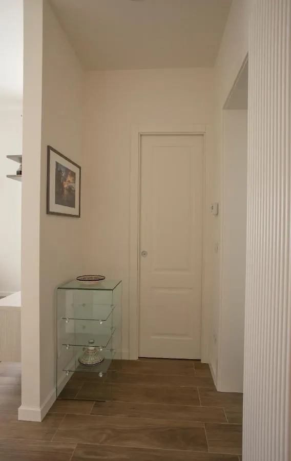 La Casa Di Nausicaa - Vespero Apartment Reggio Calabria 0*,