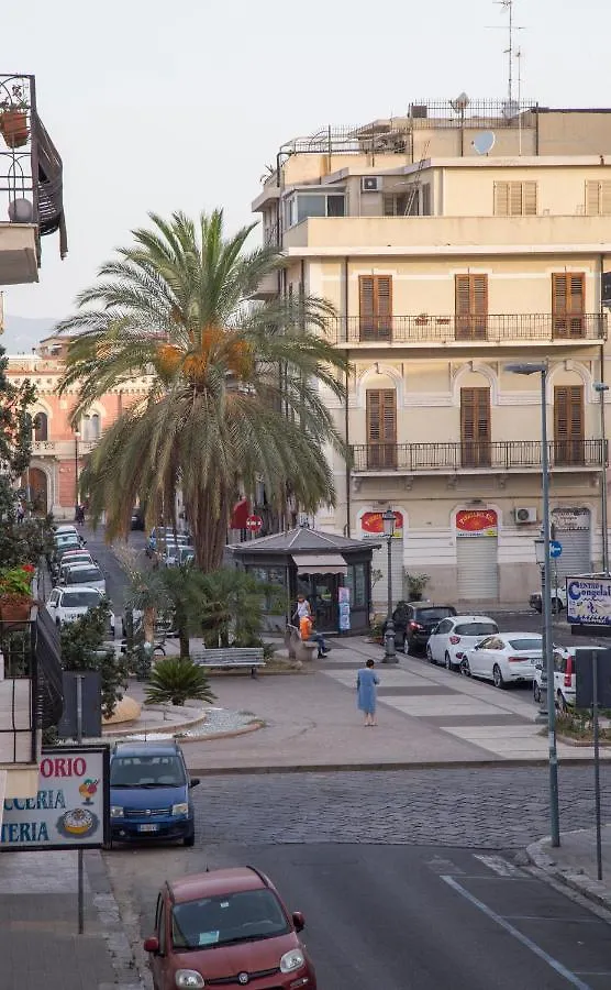 La Casa Di Nausicaa - Vespero Apartment Reggio Calabria